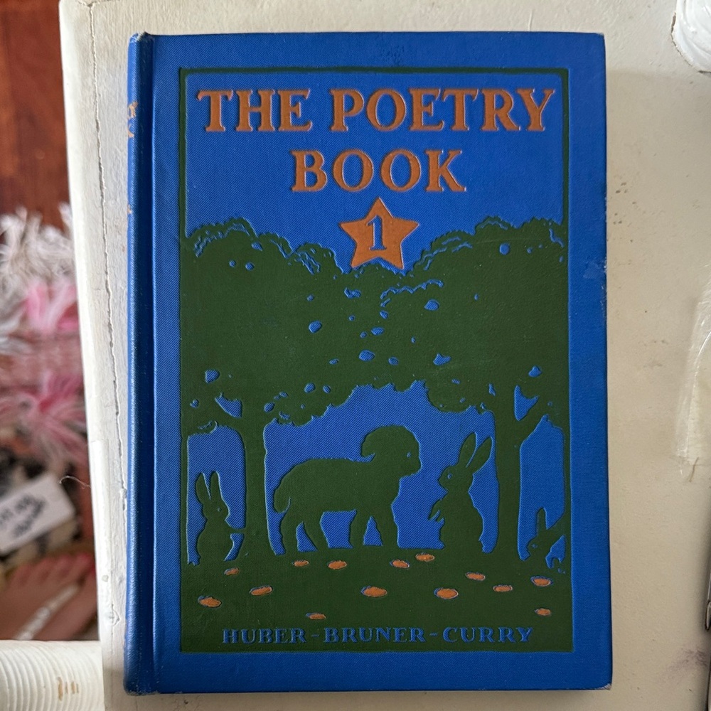 Vintage 1926 Poetry Book nearly pristine  'The Poetry Book 1' Hardcover